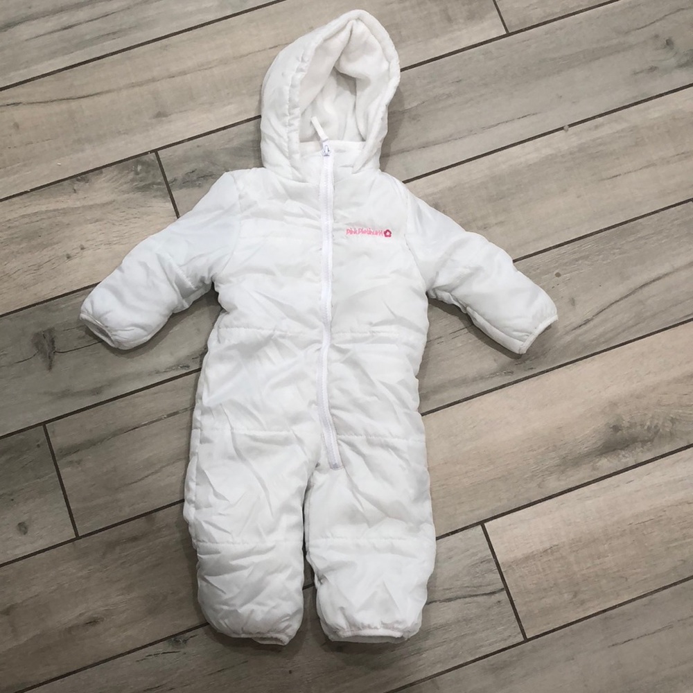 Winter snowsuit (6 to 9 months)